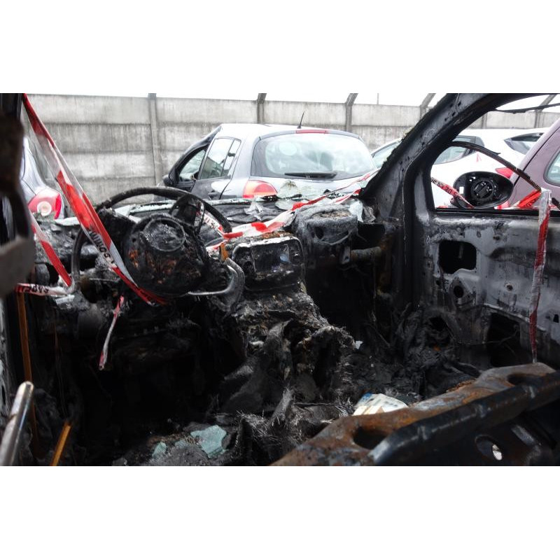 Bloc ABS (freins anti-blocage) FIAT 500 2 Photo n°7
