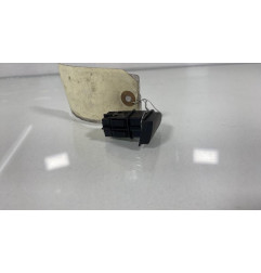 Bouton de warning RENAULT CLIO 4
