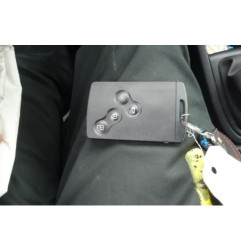 Bouton de warning RENAULT CLIO 4