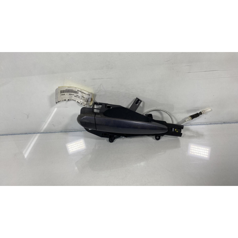 Poignee porte arriere droit BMW SERIE 3 E90 Photo n°1
