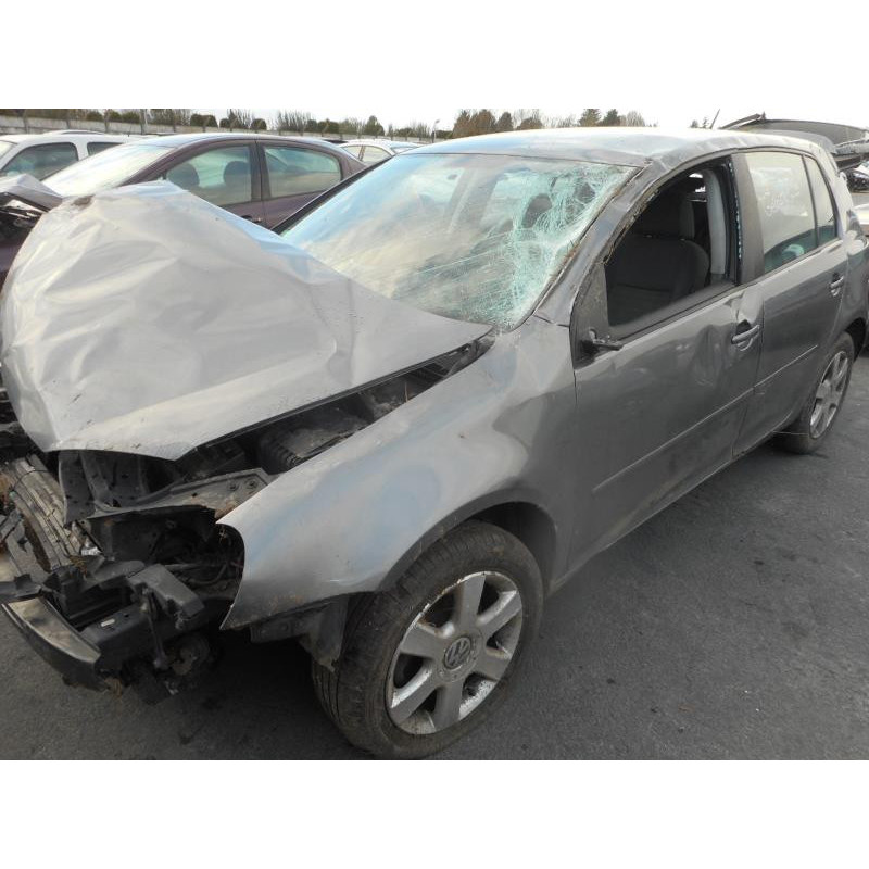 Vitre avant droit VOLKSWAGEN GOLF 5 Photo n°1
