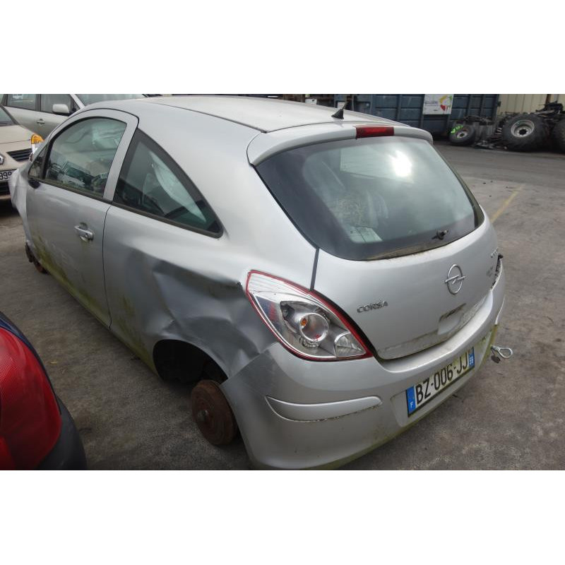 Poignee porte avant gauche OPEL CORSA D Photo n°7