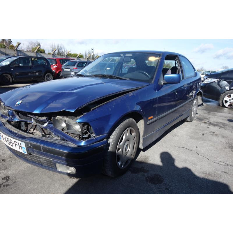 Feu arriere principal droit (feux) BMW SERIE 3 E36 Photo n°4