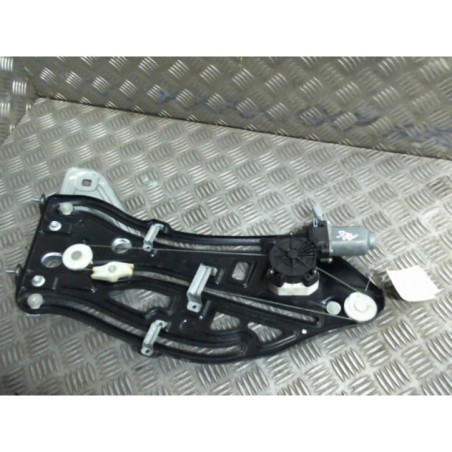 Leve vitre electrique arriere gauche PEUGEOT 207 Photo n°1