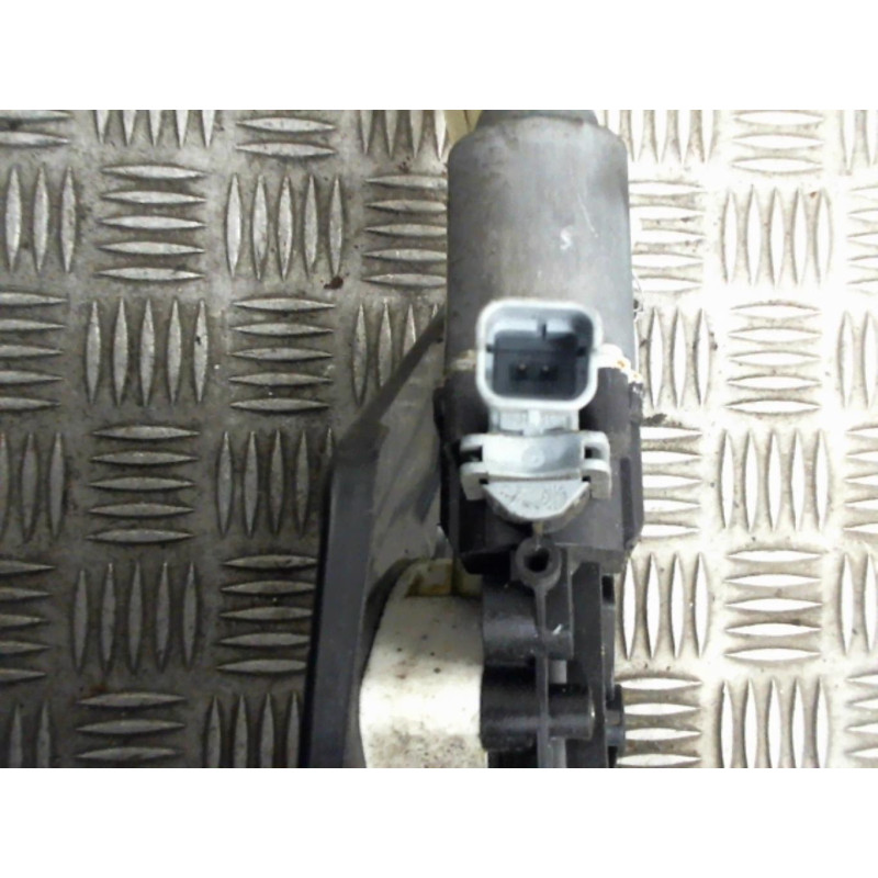 Leve vitre electrique arriere gauche PEUGEOT 207 Photo n°2