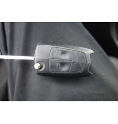 Bras essuie glace avant gauche OPEL CORSA D