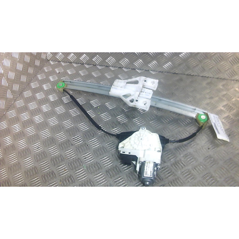 Leve vitre electrique arriere droit AUDI Q5 1 Photo n°1