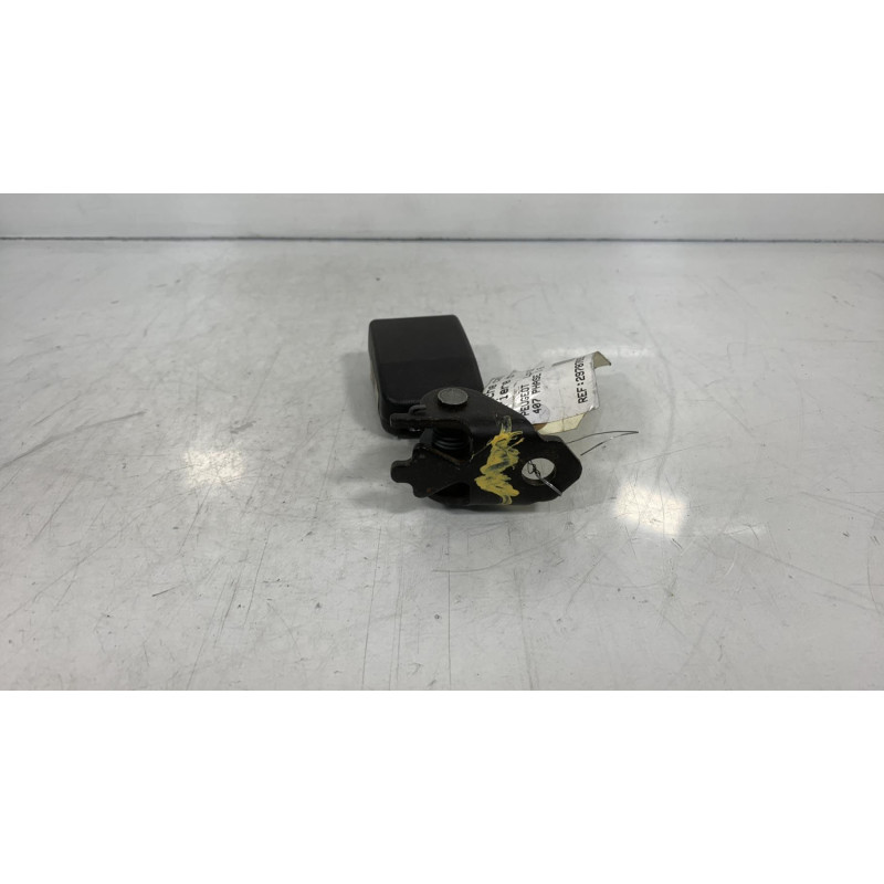 Attache ceinture arriere droit PEUGEOT 407 Photo n°3