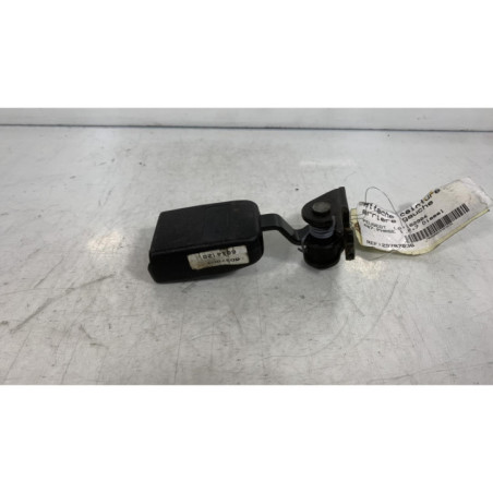 Attache ceinture arriere gauche PEUGEOT 407 Photo n°1