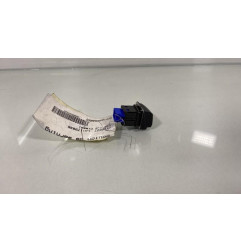 Bouton de warning PEUGEOT 208 1