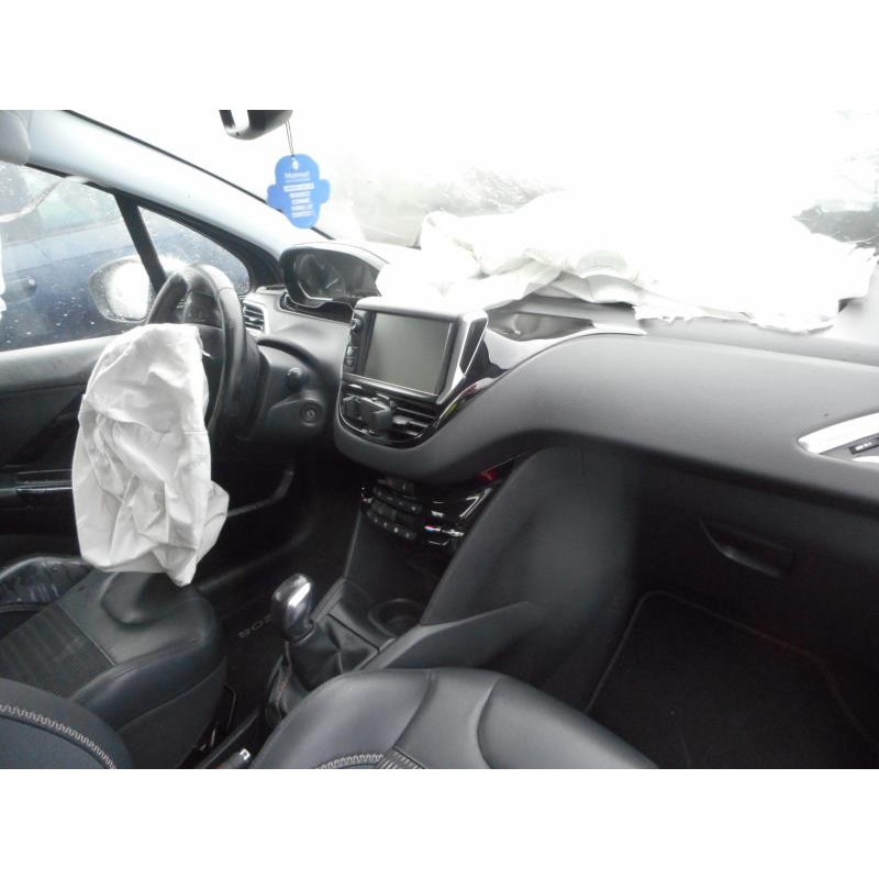 Bouton de warning PEUGEOT 208 1 Photo n°10