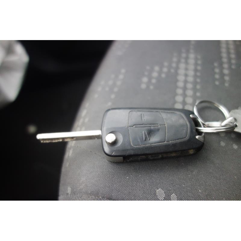 Interrupteur de leve vitre avant droit OPEL CORSA D Photo n°11