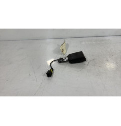 Attache ceinture arriere gauche PEUGEOT 207