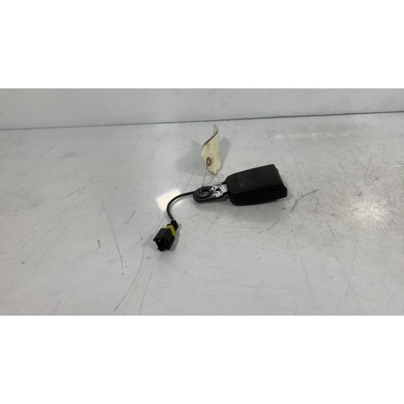 Attache ceinture arriere gauche PEUGEOT 207 Photo n°3