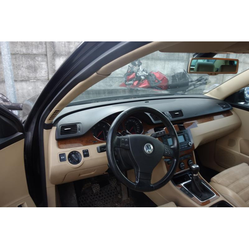 Retroviseur droit VOLKSWAGEN PASSAT 5 Photo n°8