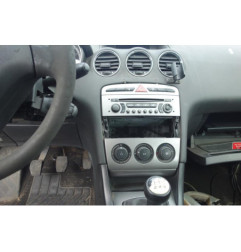 Poignee porte avant gauche PEUGEOT 308 1