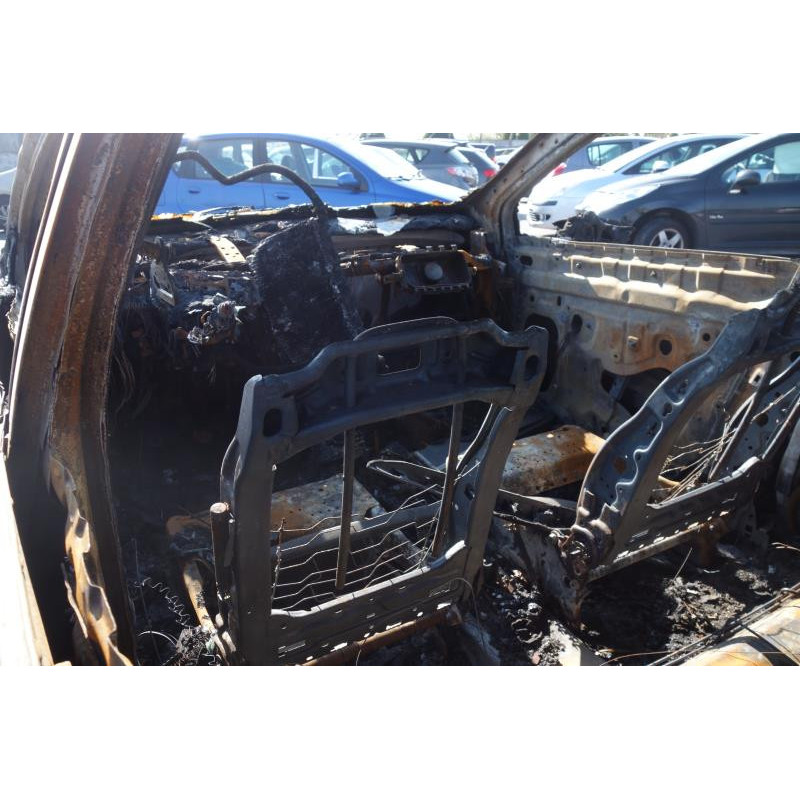 Pivot de moyeu avant gauche RENAULT CLIO 4 Photo n°5