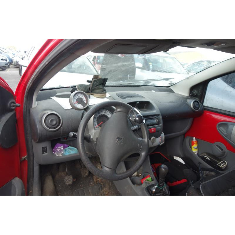 Serrure avant droit PEUGEOT 107 Photo n°8