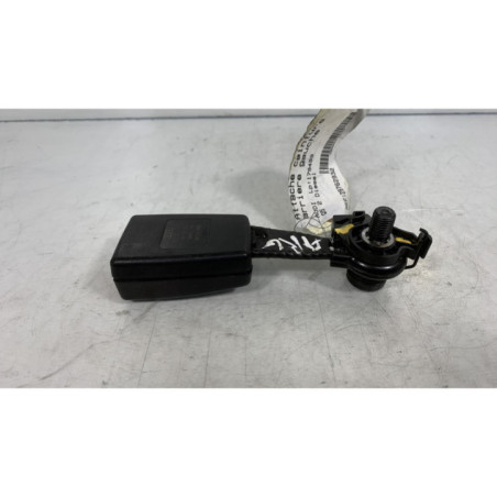 Attache ceinture arriere gauche AUDI Q5 1 Photo n°1