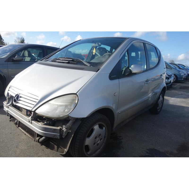 Aile avant gauche MERCEDES CLASSE A 168 Photo n°2