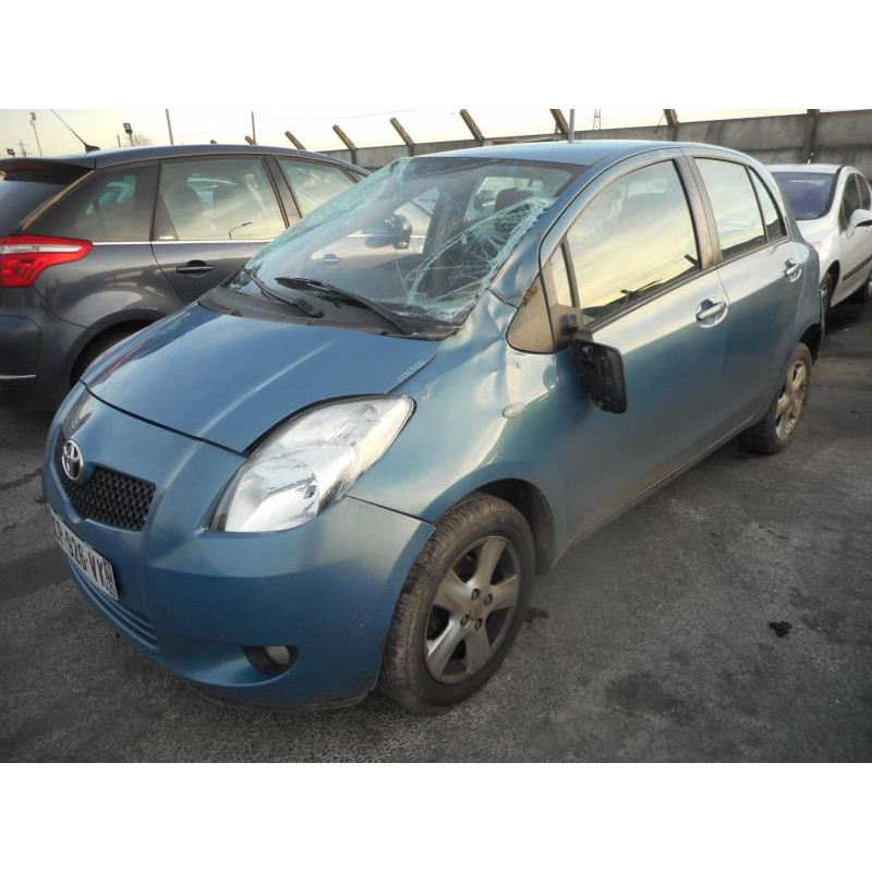 Capot TOYOTA YARIS 2 Photo n°3