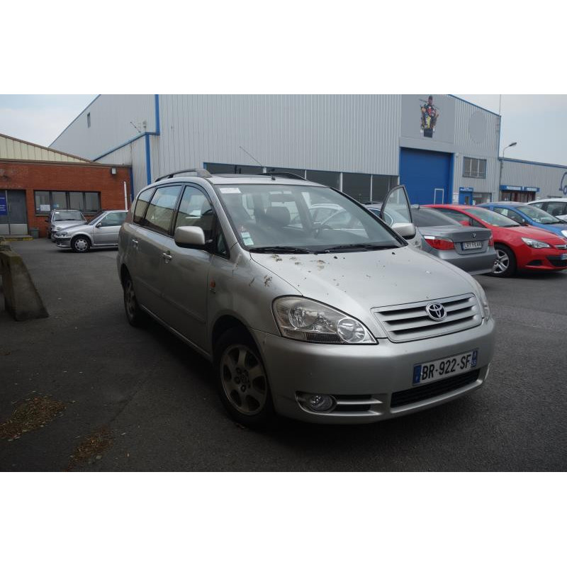 Boite a gants TOYOTA AVENSIS VERSO Photo n°4