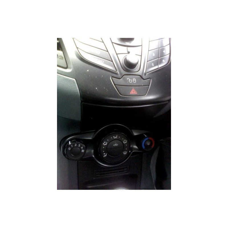 Afficheur FORD FIESTA 6 Photo n°6