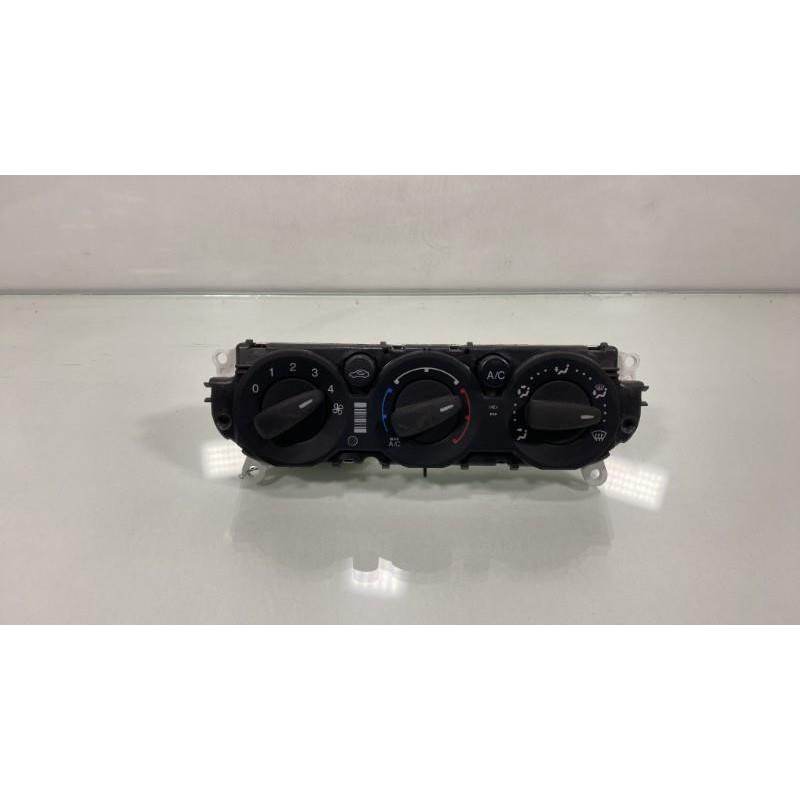 Commande chauffage FORD FOCUS 3 Photo n°1