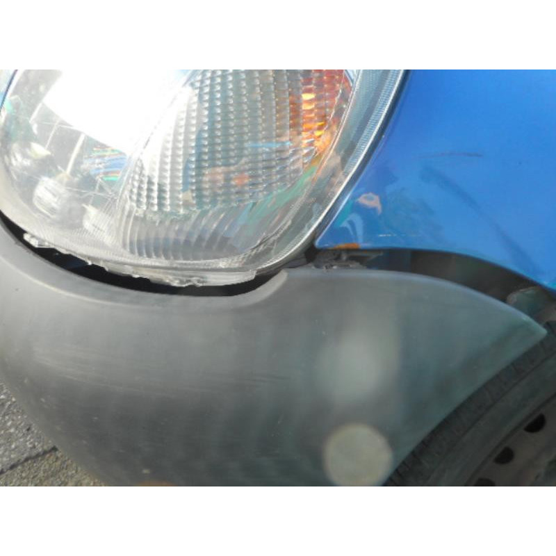 Leve vitre electrique avant droit TOYOTA YARIS 1 Photo n°8
