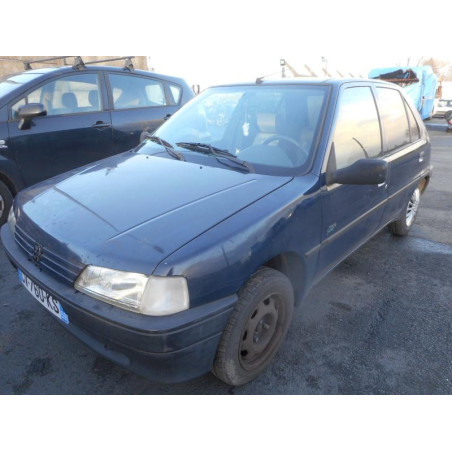 Pare choc avant PEUGEOT 106