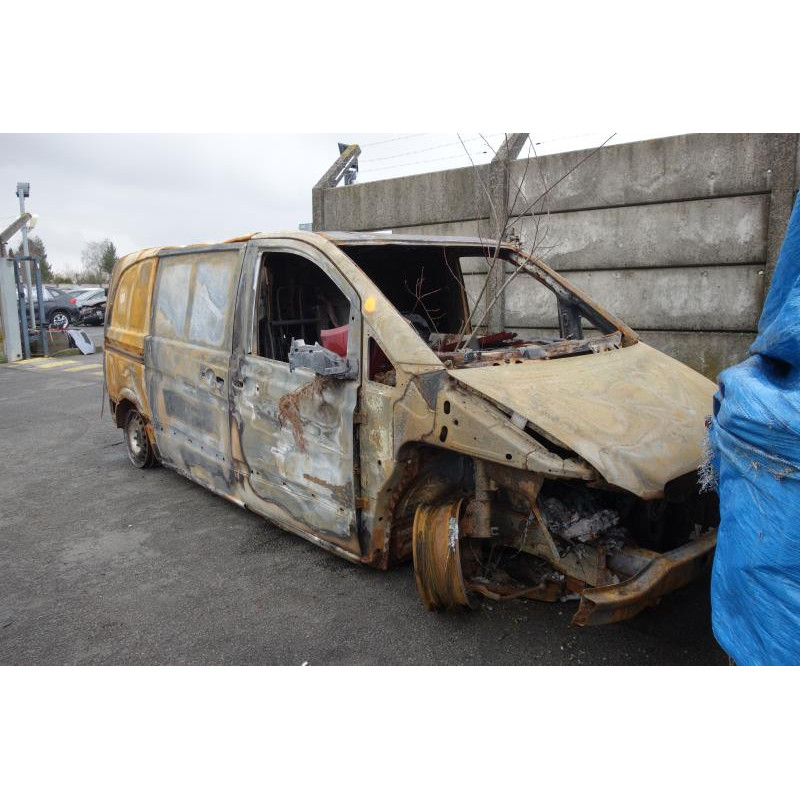 Pivot de moyeu avant gauche MERCEDES VITO 639 Photo n°4