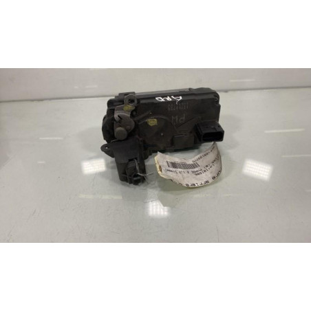 Serrure arriere droit OPEL ZAFIRA B Photo n°1