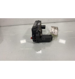 Serrure arriere droit OPEL ZAFIRA B