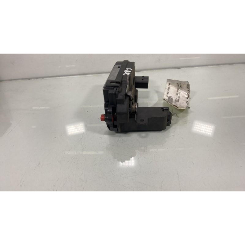 Serrure arriere droit OPEL ZAFIRA B Photo n°2