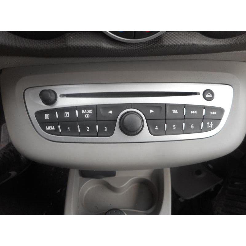 Poignee porte avant droit RENAULT TWINGO 2 Photo n°9