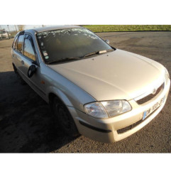 Optique avant secondaire gauche (feux)(clignotant) MAZDA 323 6