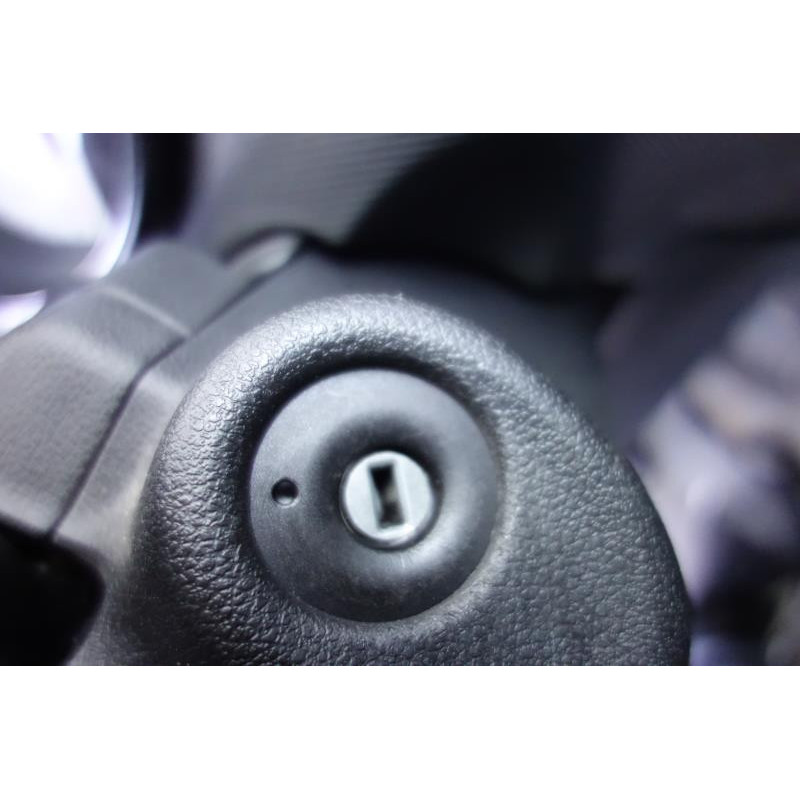 Vitre avant gauche PEUGEOT 308 1 Photo n°8