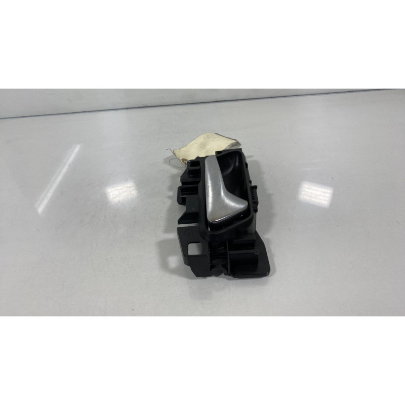 Poignee interieur arriere droit PEUGEOT 308 2 Photo n°2