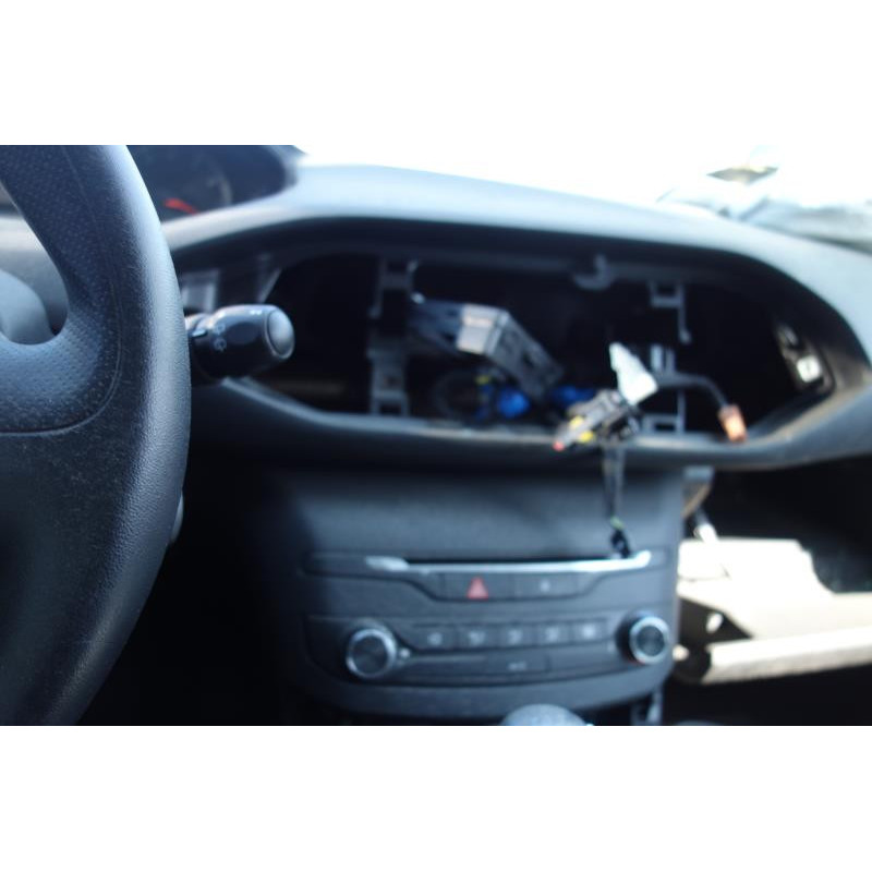 Poignee interieur arriere droit PEUGEOT 308 2 Photo n°9
