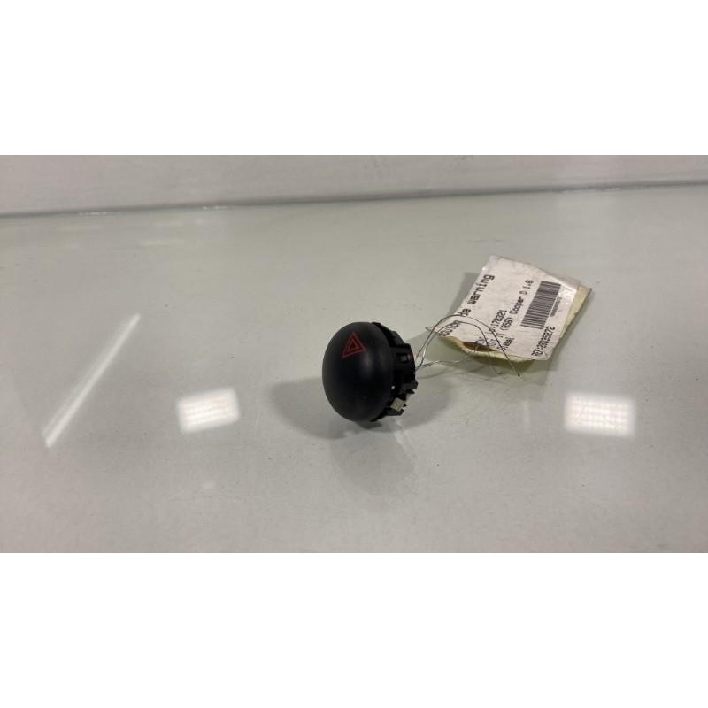 Bouton de warning MINI MINI 2 R56 Photo n°2