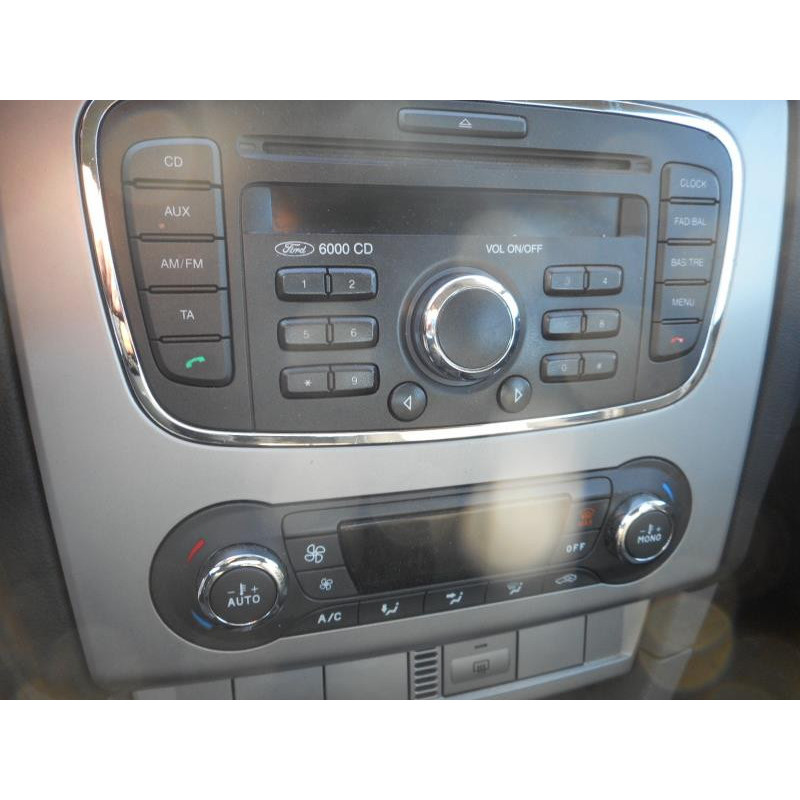 Autoradio d'origine FORD FOCUS 2 Photo n°10