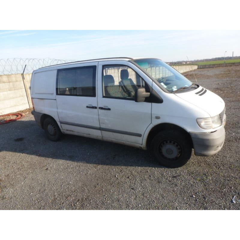 Poignee interieur arriere droit MERCEDES VITO 638 Photo n°5