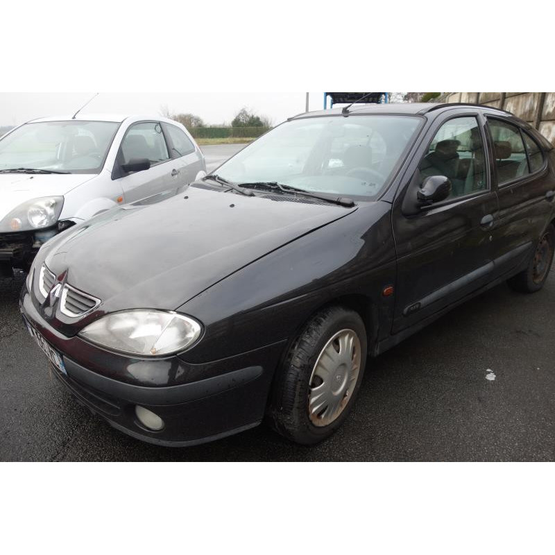 Pare choc avant RENAULT MEGANE 1 Photo n°5