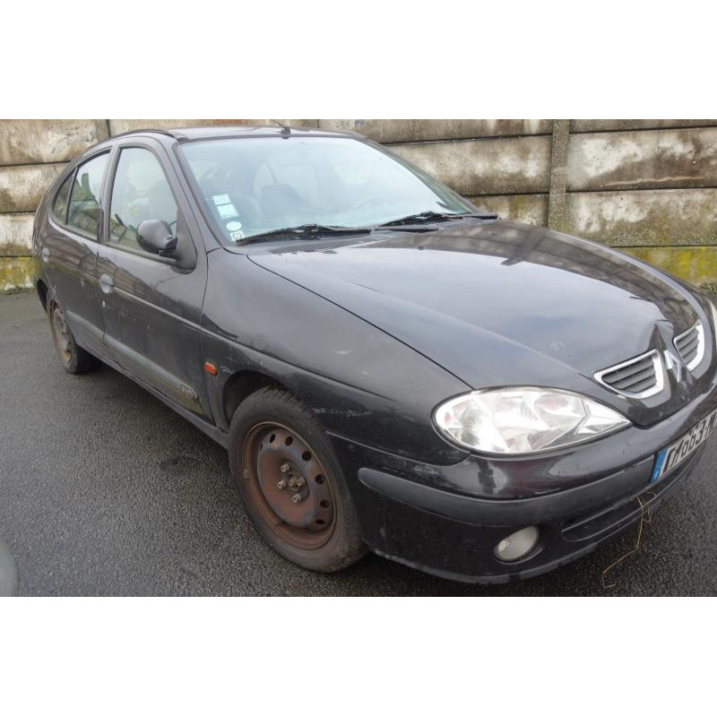 Pare choc avant RENAULT MEGANE 1 Photo n°6