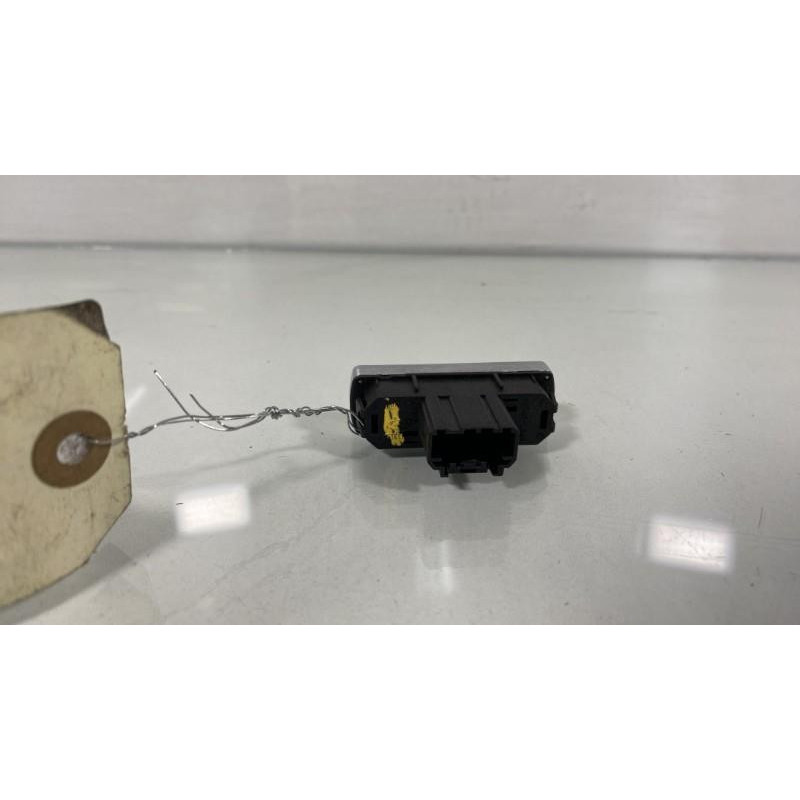 Commande degivrage lunette arriere FORD MONDEO 2 Photo n°3