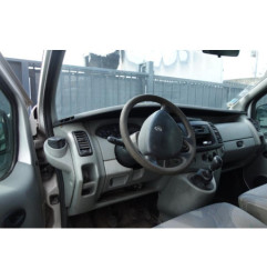 Poignee porte avant gauche RENAULT TRAFIC 2