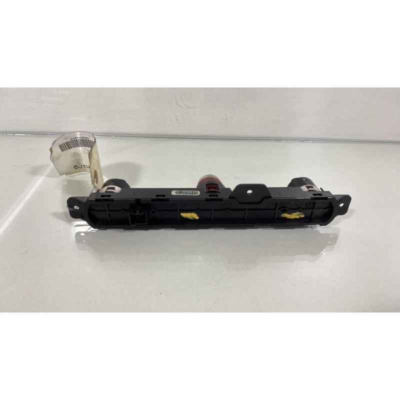 Bouton de warning FIAT 500 2 Photo n°3