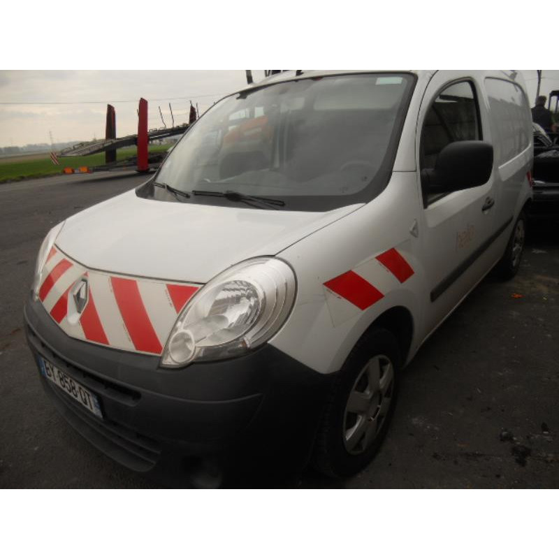 Charniere de porte de coffre gauche RENAULT KANGOO 2 Photo n°2