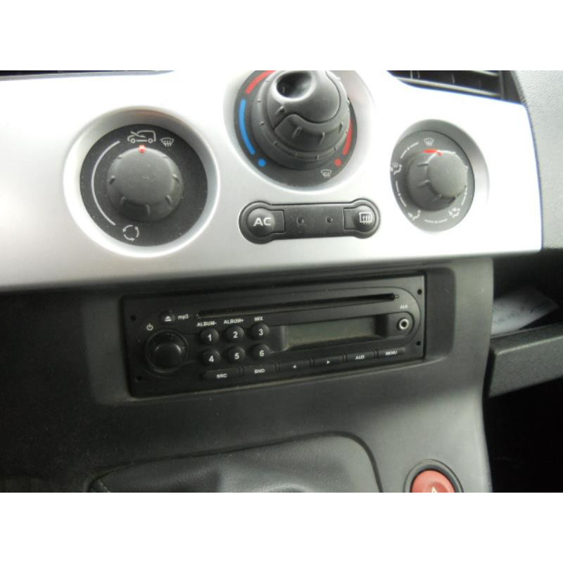 Charniere de porte de coffre gauche RENAULT KANGOO 2 Photo n°9