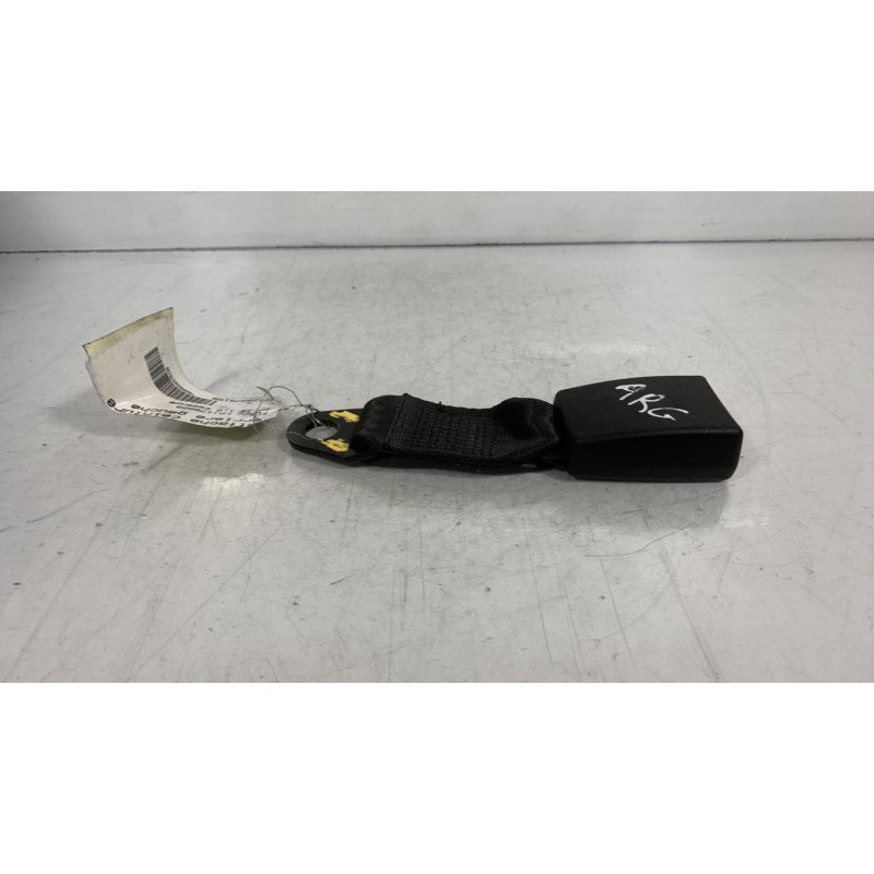 Attache ceinture arriere gauche FORD KA 2 Photo n°3
